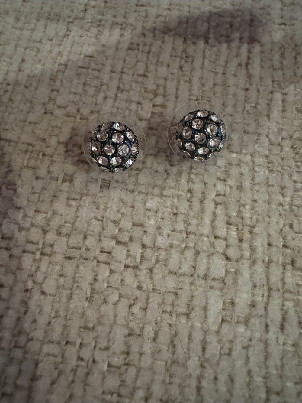Crystal Pavé Round Stud Earrings - Silver Sparkle